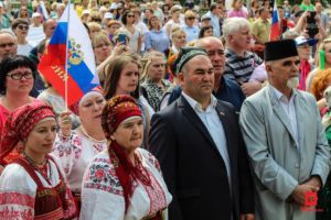 Диаспоры могут быть мостом между разными культурами и народами, а также фактором стабильности и безопасности в регионе.